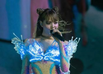 Intip Gaya Lisa BLACKPINK di Coachella 2025, Terinspirasi dari Anime